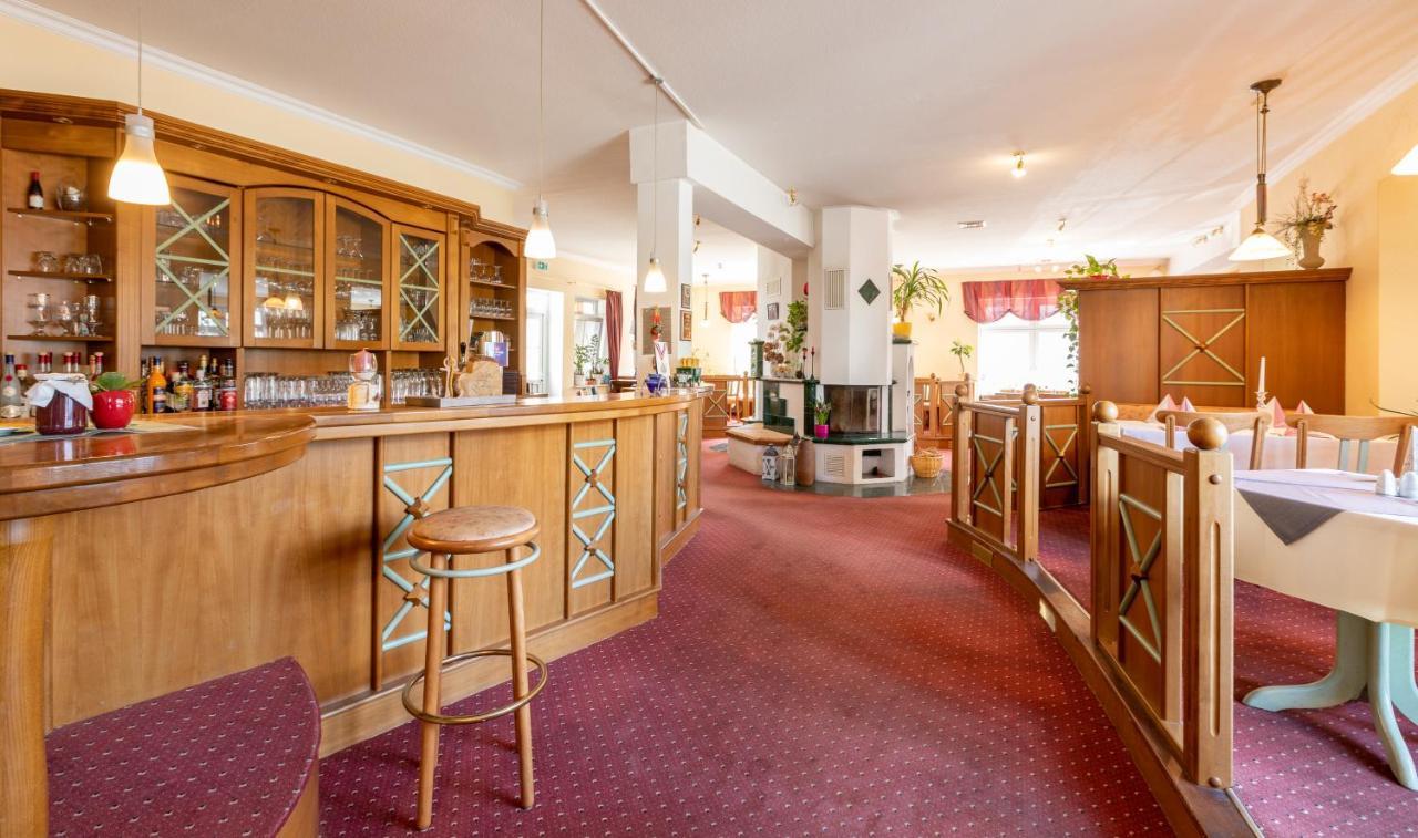 Hotel Am Wariner See מראה חיצוני תמונה