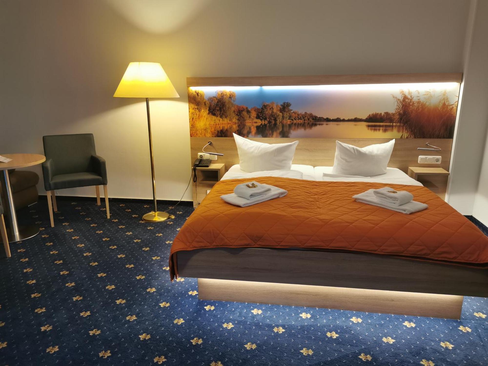 Hotel Am Wariner See מראה חיצוני תמונה