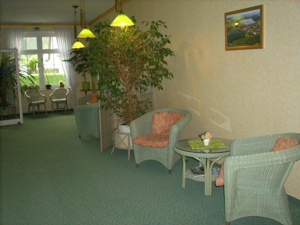 Hotel Am Wariner See מראה חיצוני תמונה